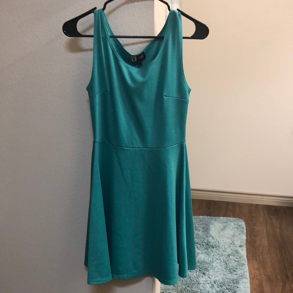 Light green dress